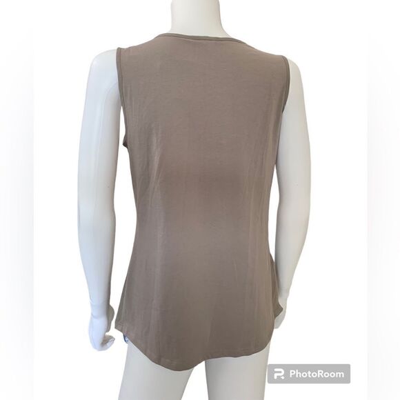 Ann Taylor Sleeveless Shell with Stitched Pleats - Mocha Brown - Sz XS - NWT - Picture 2 of 7